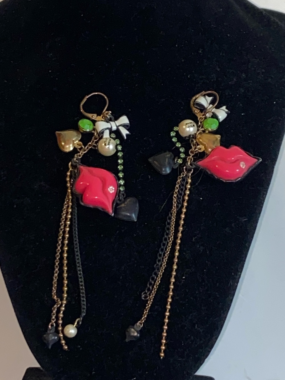 Playful Pink Lip Drop Earrings with Green Accents